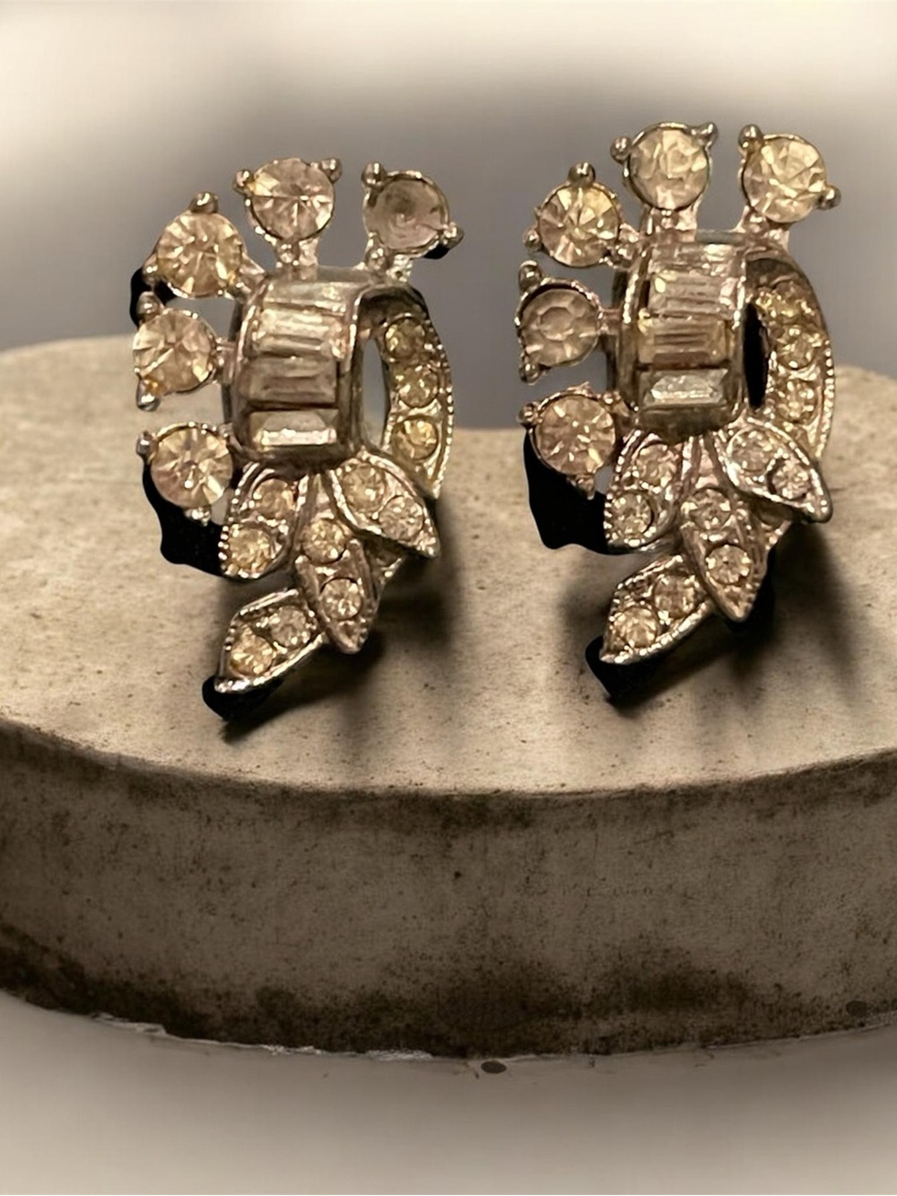 Vintage rhinestone Cluster Clip-On Earrings in Silver Tone